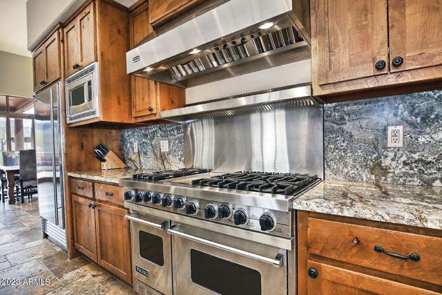 40612 N 28TH Street, Cave Creek, AZ 85331