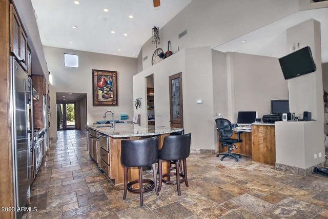 40612 N 28TH Street, Cave Creek, AZ 85331