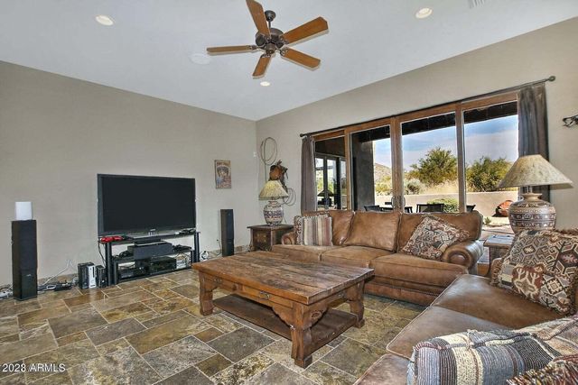40612 N 28TH Street, Cave Creek, AZ 85331