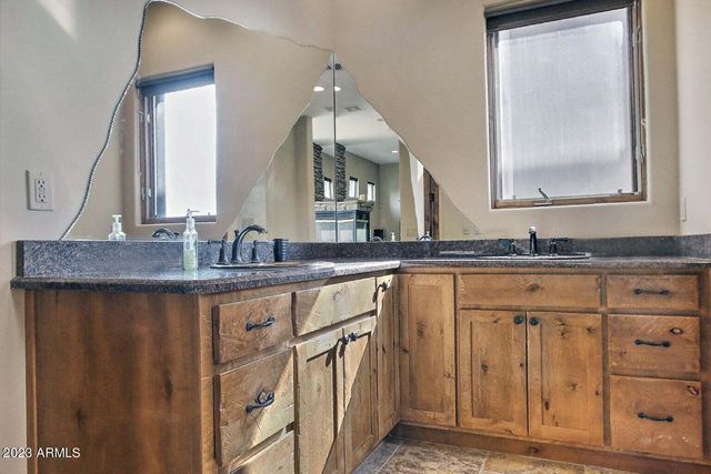 40612 N 28TH Street, Cave Creek, AZ 85331
