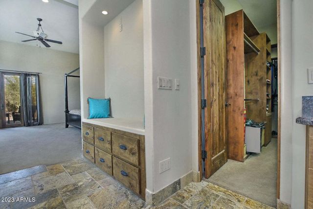 40612 N 28TH Street, Cave Creek, AZ 85331