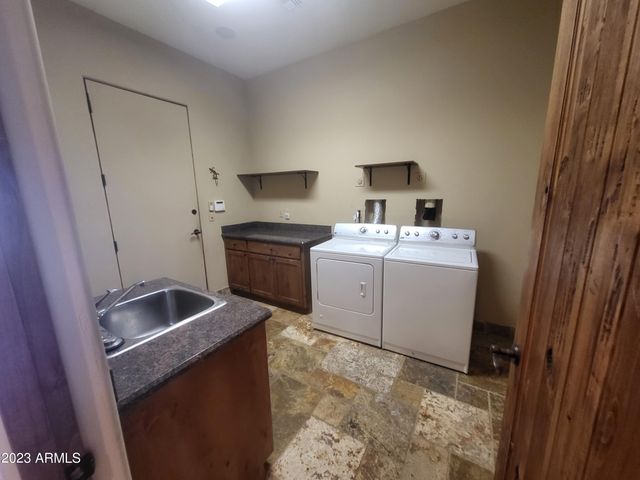 40612 N 28TH Street, Cave Creek, AZ 85331