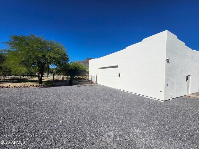 40612 N 28TH Street, Cave Creek, AZ 85331