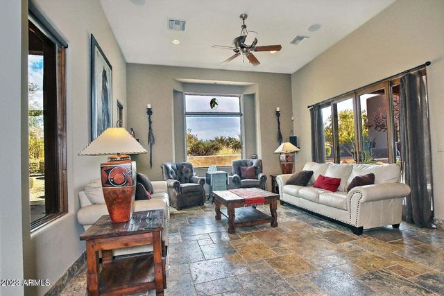 40612 N 28TH Street, Cave Creek, AZ 85331