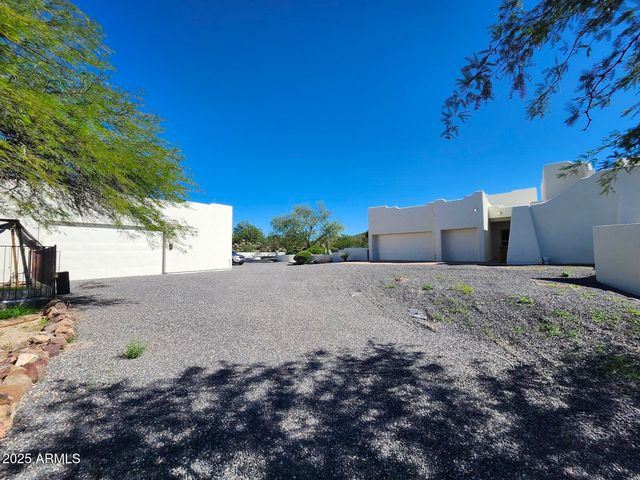 40612 N 28TH Street, Cave Creek, AZ 85331