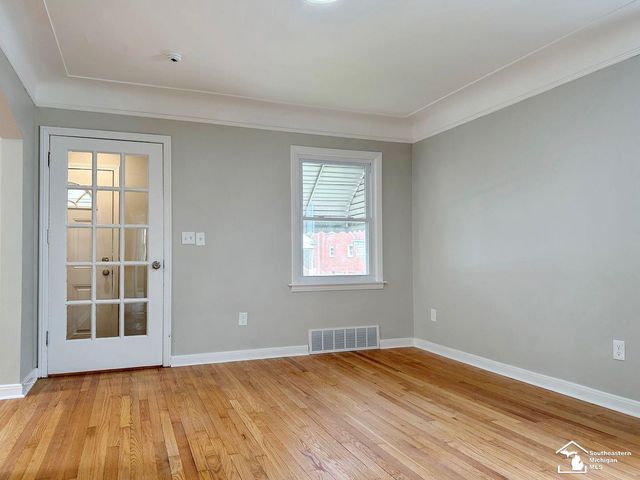 7316 Warwick Street, Detroit, MI 48228