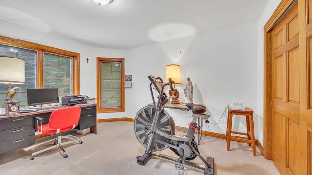 1828 Blackfoot COURT, Grafton, WI 53024