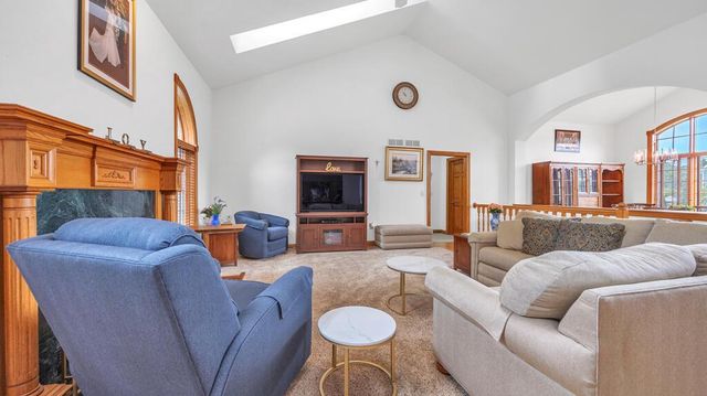 1828 Blackfoot COURT, Grafton, WI 53024