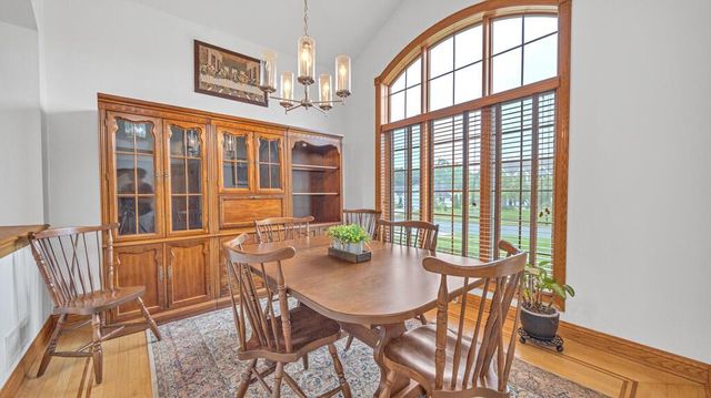 1828 Blackfoot COURT, Grafton, WI 53024