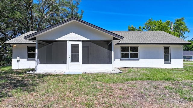 4425 Alcantarra Avenue, Sebring, FL 33872