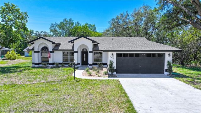 4425 Alcantarra Avenue, Sebring, FL 33872