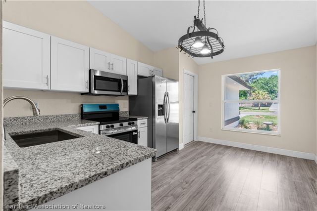 4425 Alcantarra Avenue, Sebring, FL 33872