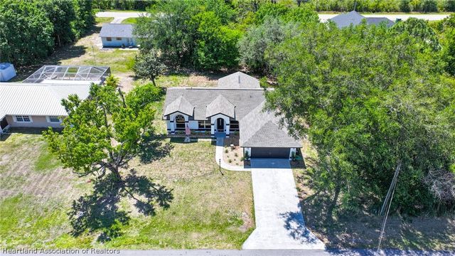 4425 Alcantarra Avenue, Sebring, FL 33872