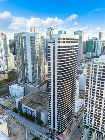 225 N Miami Ave 1709, Miami, FL 33131