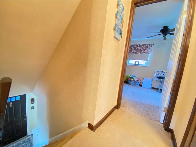 2609 Mohawk St, White Oak, PA 15131