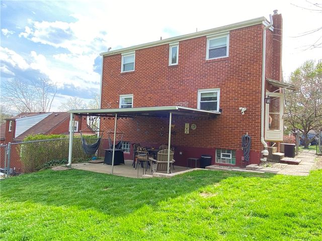 2609 Mohawk St, White Oak, PA 15131