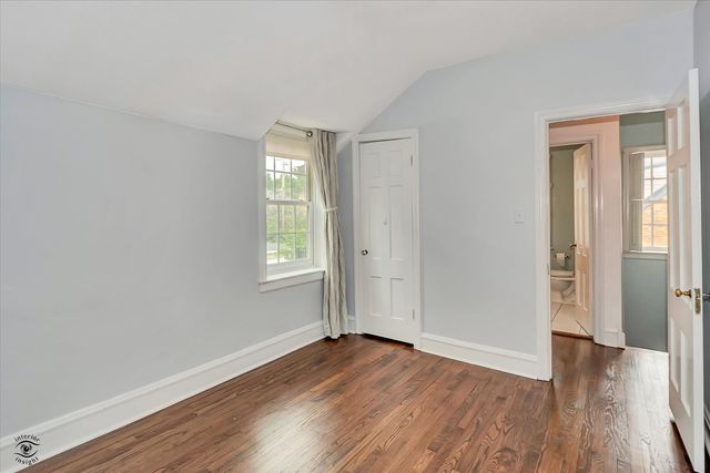 9204 S LEAVITT Street, Chicago, IL 60643