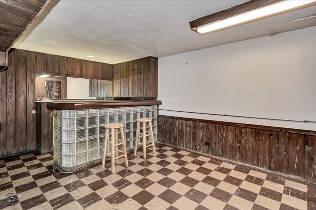 9204 S LEAVITT Street, Chicago, IL 60643