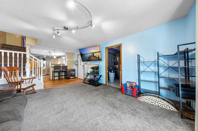 1510 Central Avenue N, Faribault, MN 55021