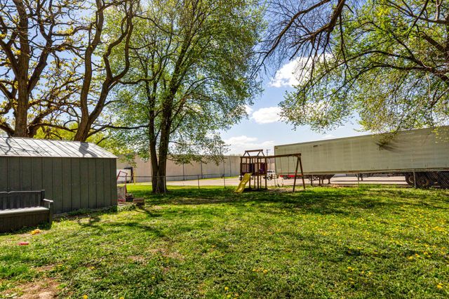 1510 Central Avenue N, Faribault, MN 55021