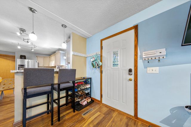 1510 Central Avenue N, Faribault, MN 55021