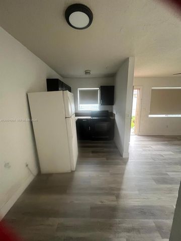 3180 NW 19th Ave, Miami, FL 33142