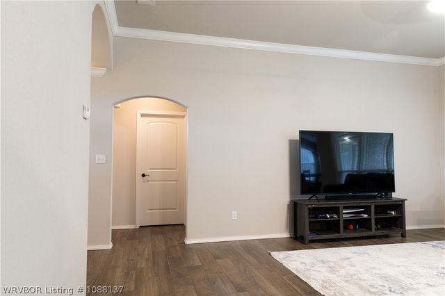 706 Live Oak Drive, Greenwood, AR 72936