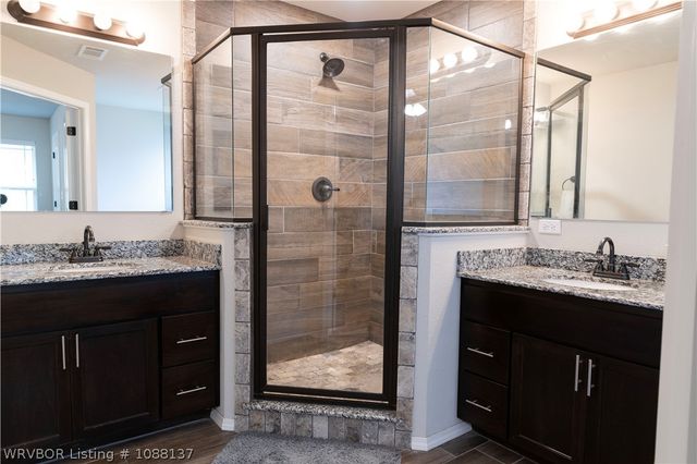706 Live Oak Drive, Greenwood, AR 72936