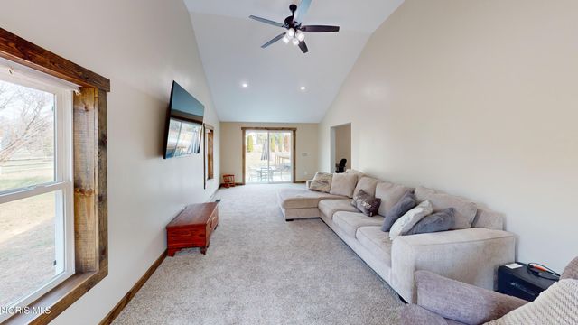 11860 Waterville Swanton Road, Whitehouse, OH 43571