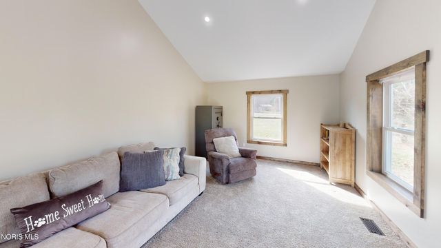 11860 Waterville Swanton Road, Whitehouse, OH 43571