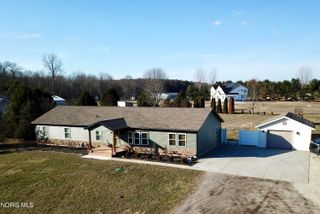 11860 Waterville Swanton Road, Whitehouse, OH 43571