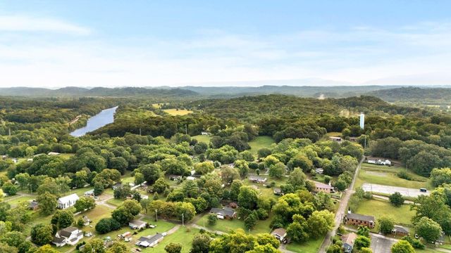188 Bates Street NE, Charleston, TN 37310