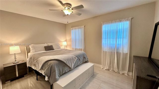 1324 NE 14th Ave, Fort Lauderdale, FL 33304