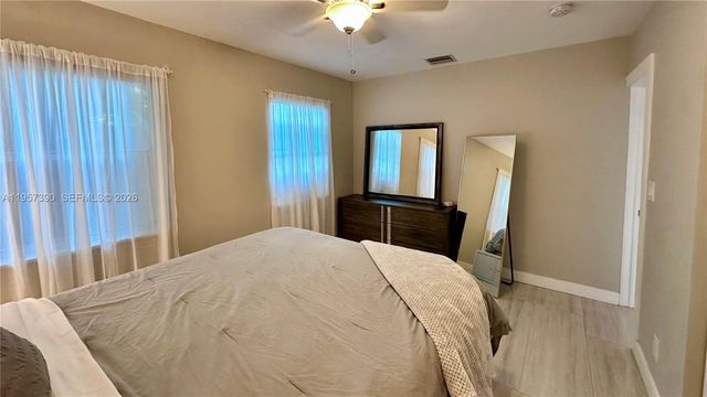 1324 NE 14th Ave, Fort Lauderdale, FL 33304