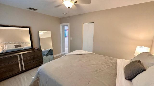 1324 NE 14th Ave, Fort Lauderdale, FL 33304