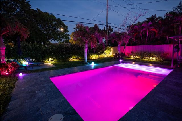 1324 NE 14th Ave, Fort Lauderdale, FL 33304