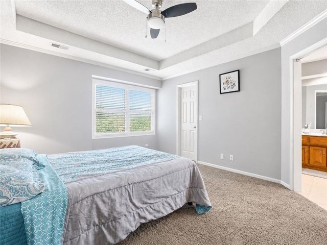 5642 Brownridge Drive, Shawnee, KS 66218