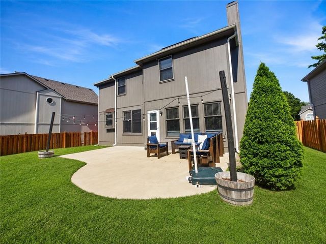 5642 Brownridge Drive, Shawnee, KS 66218