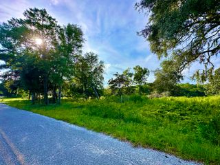 630 Satsuma Road, Niceville, FL 32578