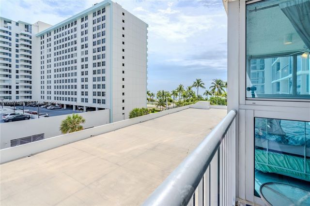 2655 Collins Ave 603, Miami Beach, FL 33140