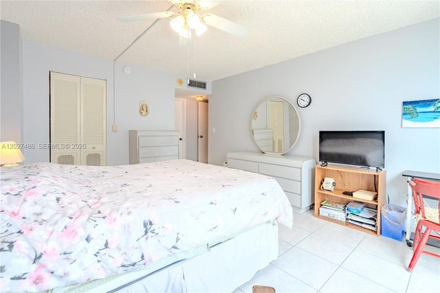 2655 Collins Ave 603, Miami Beach, FL 33140