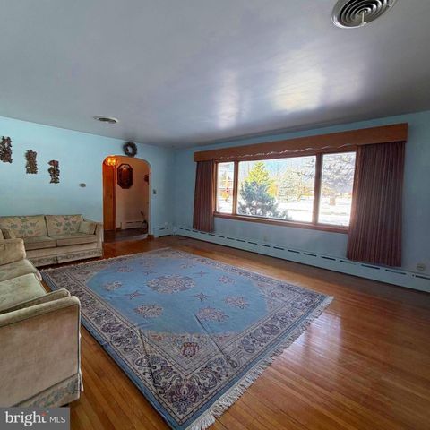 110 HUDSON AVENUE, Chambersburg, PA 17201