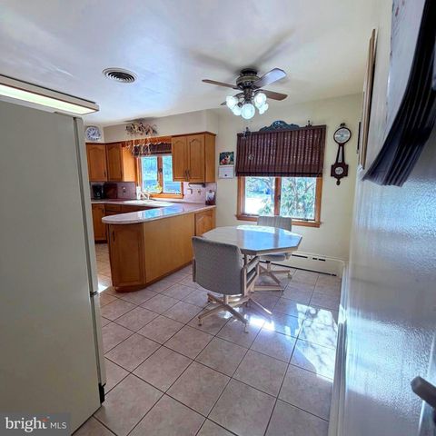 110 HUDSON AVENUE, Chambersburg, PA 17201