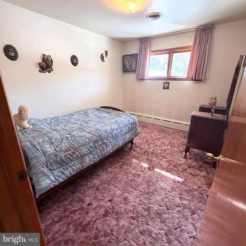 110 HUDSON AVENUE, Chambersburg, PA 17201