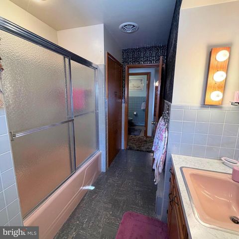 110 HUDSON AVENUE, Chambersburg, PA 17201