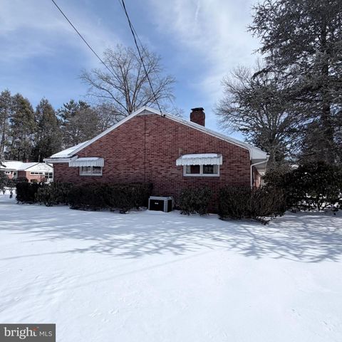 110 HUDSON AVENUE, Chambersburg, PA 17201