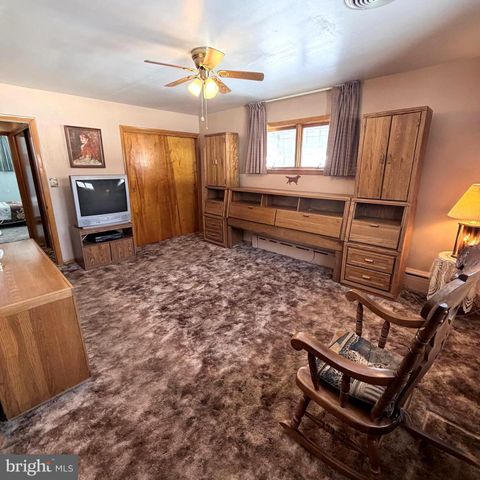 110 HUDSON AVENUE, Chambersburg, PA 17201