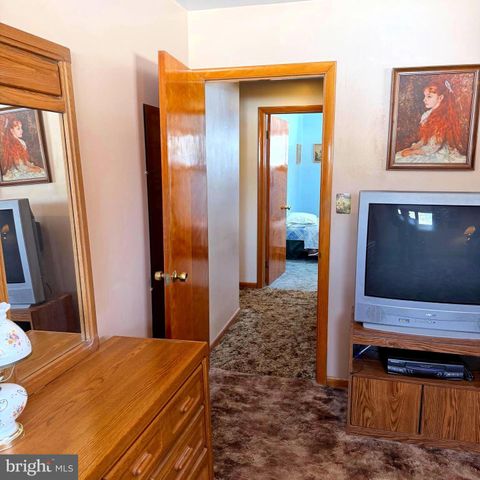 110 HUDSON AVENUE, Chambersburg, PA 17201