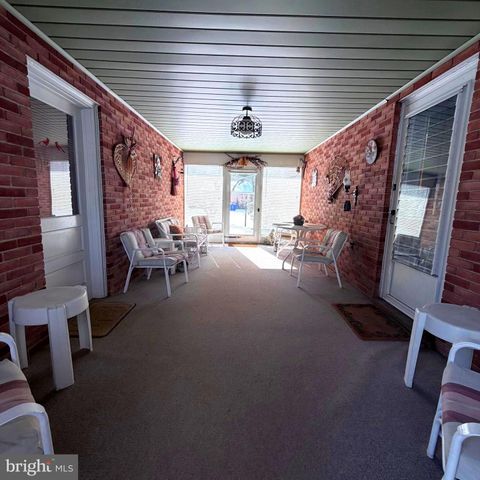 110 HUDSON AVENUE, Chambersburg, PA 17201