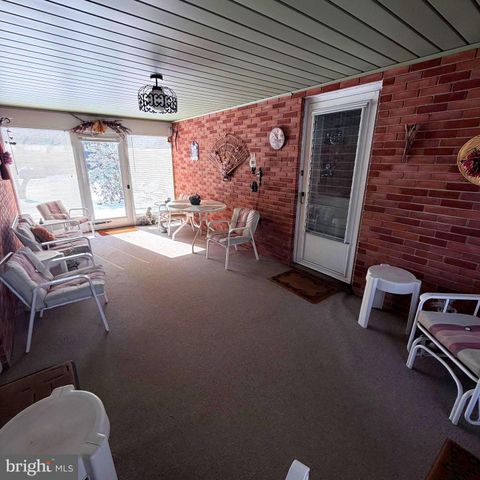 110 HUDSON AVENUE, Chambersburg, PA 17201